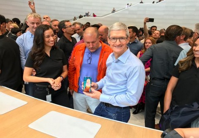 iPhone X có xứng là chiếc điện thoại nghìn đô không? ảnh 1 iPhone X có xứng là chiếc điện thoại nghìn đô không? ảnh 1