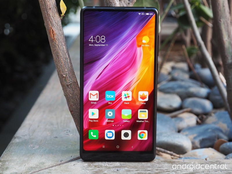 Xiaomi Mi MIX 2 (ảnh: Android Central)