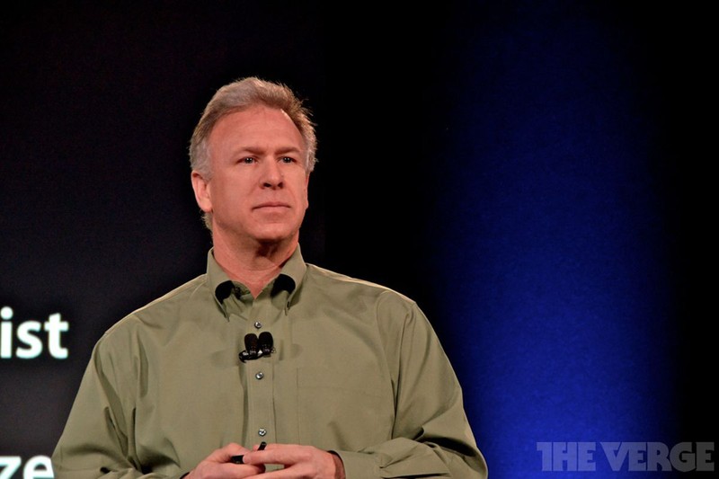 ông Phil Schiller (ảnh The Verge)