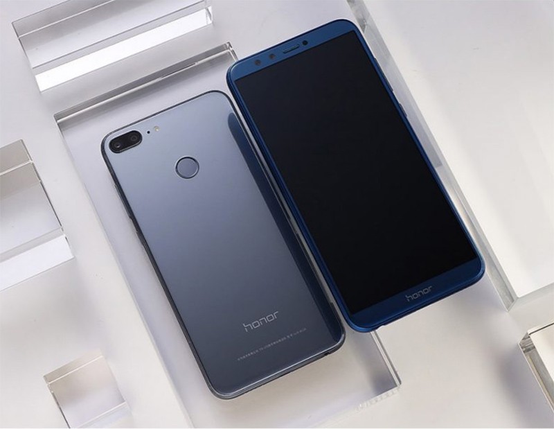 Honor 9 Lite (ảnh: igyaan)