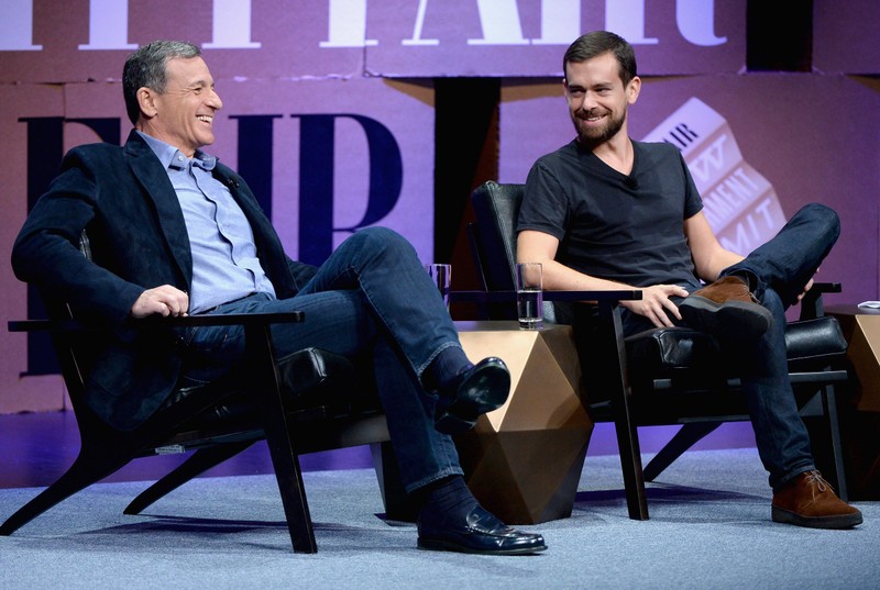 CEO Twitter Jack Dorsey và CEO Disney Bob Iger (ảnh: Business Insider)