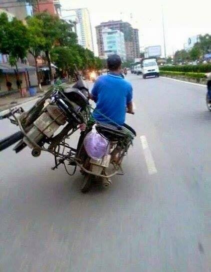 Cười đau bụng với "Người vận chuyển" phiên bản Việt Nam ảnh 23