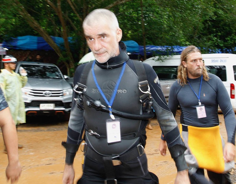 Một thợ lặn người Úc tham gia cứu hộ Một thợ lặn người Úc tham gia cứu hộ