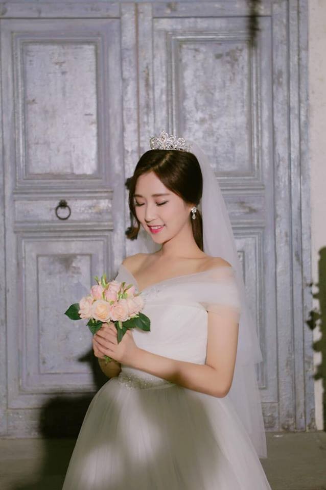 Ca sỹ người Hàn Quốc Jin Ju chính thức tấn công showbiz Việt bằng MV đầy ngọt ngào, trữ tình mà bi ai ảnh 1