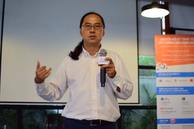 Ông Huỳnh Chuyên, nhà sáng lập - Giám đốc điều hành công ty Jazz ITup (Pháp) Ông Huỳnh Chuyên, nhà sáng lập - Giám đốc điều hành công ty Jazz ITup (Pháp)