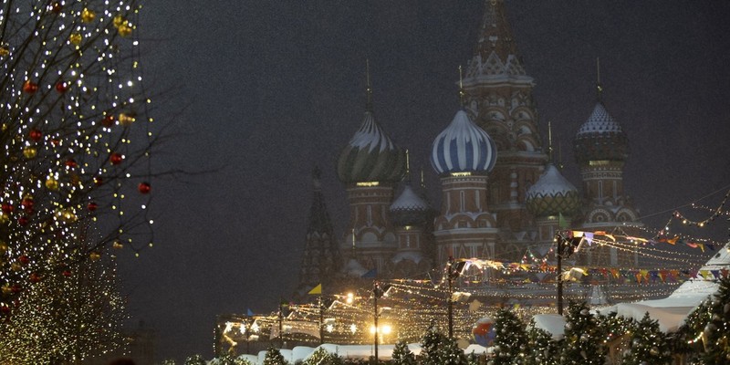 Quang cảnh Nhà thờ St Basil ở Quảng trường Đỏ của Moscow (ảnh: TASS/Getty Images)