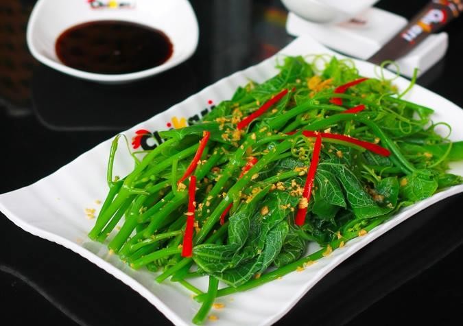 Rau su su xào tỏi. Ảnh minh họa: Adayroi.com