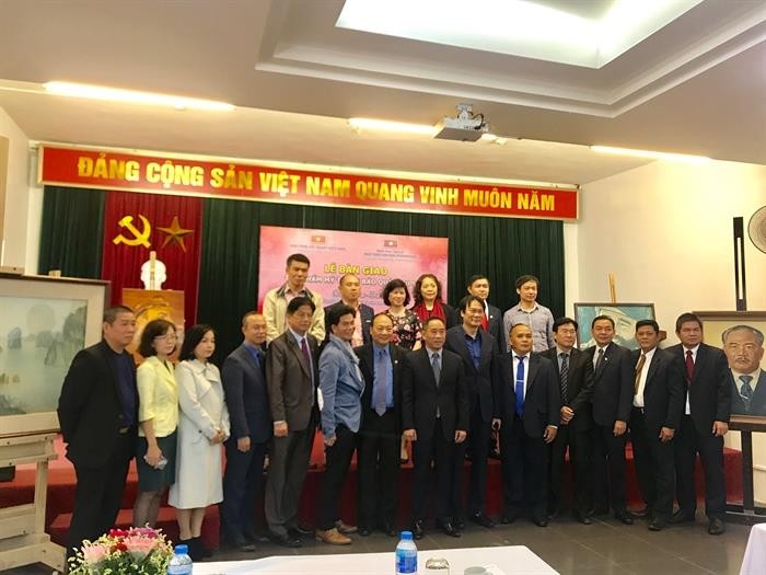 Các đại biểu tại lễ bàn giao Các đại biểu tại lễ bàn giao