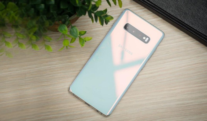 Galaxy S10+ (ảnh minh họa: Phone Arena)