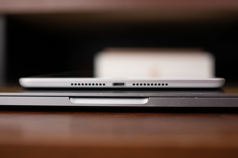 ảnh: Phone Arena ảnh: Phone Arena