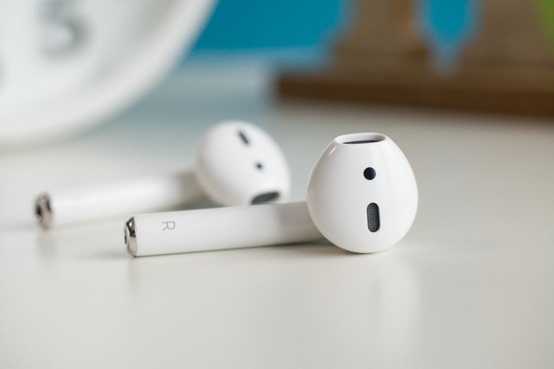 Tai nghe không dây AirPods của Apple