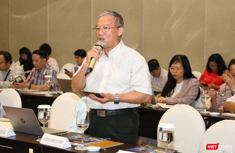 ông Nguyễn Hồng Quang - Chủ tịch CLB Phần mềm Tự do Nguồn mở Việt Nam (ảnh: Đăng Khoa) ông Nguyễn Hồng Quang - Chủ tịch CLB Phần mềm Tự do Nguồn mở Việt Nam (ảnh: Đăng Khoa)