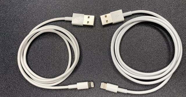 Sợi cáp O.MG giả (bên trái) không khác gì sợi cáp thật (ảnh: Mike Glover)