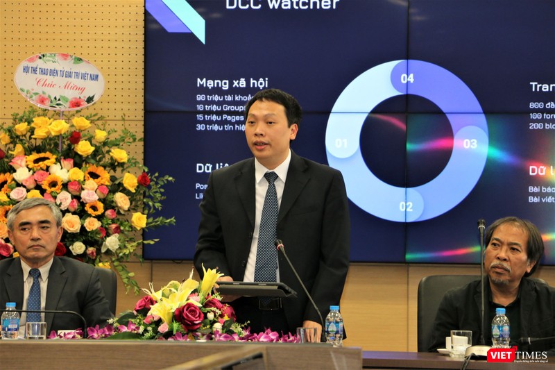 Thứ trưởng Bộ TT&TT Nguyễn Huy Dũng Thứ trưởng Bộ TT&TT Nguyễn Huy Dũng