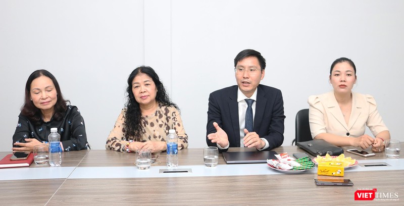 Đại diện Trung tâm Bản quyền số Đại diện Trung tâm Bản quyền số