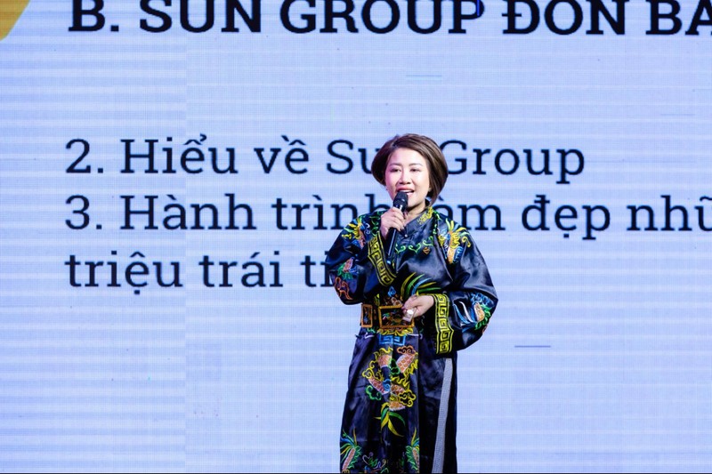 Táo Thương hiệu - Bà Cao Ngân Hà - Trưởng ban Marketing Tập đoàn SunGroup Táo Thương hiệu - Bà Cao Ngân Hà - Trưởng ban Marketing Tập đoàn SunGroup