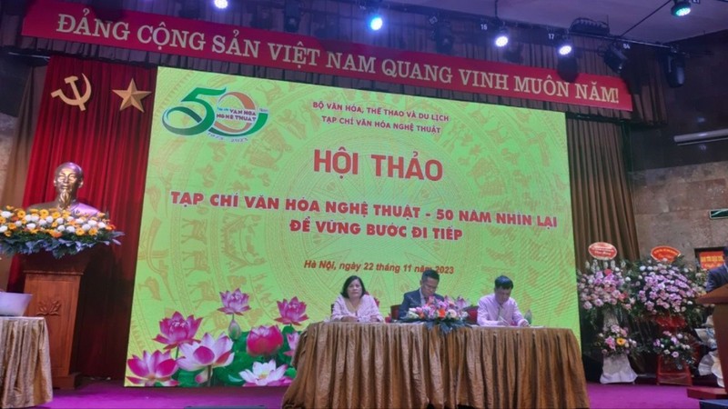 Tổng biên tập Hoàng Hà chủ trì hội thảo