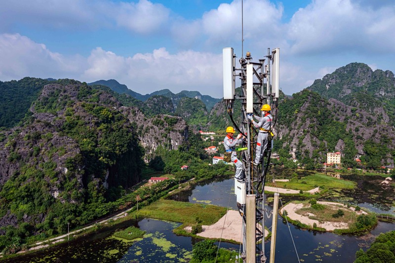 Năm 2023, Viettel đạt doanh thu hợp nhất 172,5 nghìn tỉ đồng, tăng trưởng 5,4%