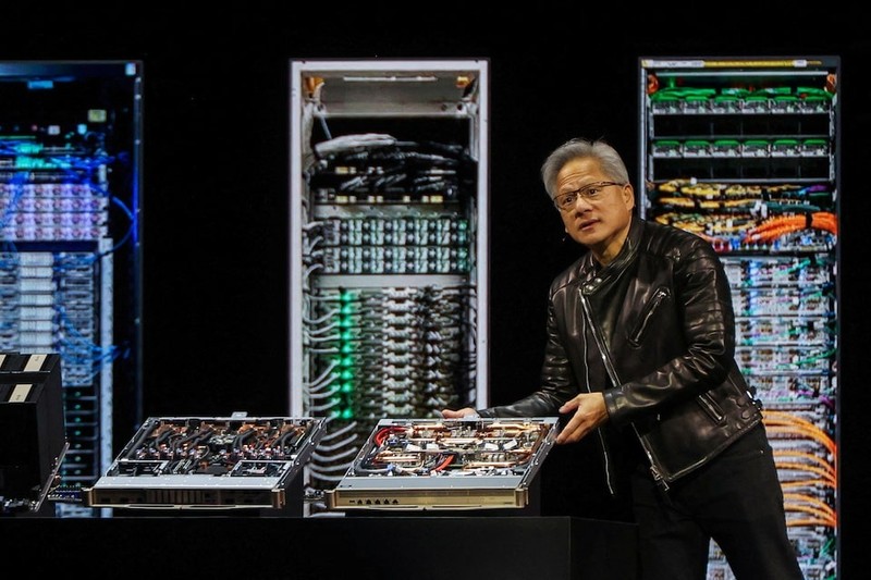 Nvidia Jensen Huang phát biểu quan trọng tại Hội nghị công nghệ GPU Nvidia (GTC) tại Trung tâm SAP ở San Jose, California, Hoa Kỳ ngày 18 tháng 3 năm 2025 Jensen Huang - Reuters.jpg
