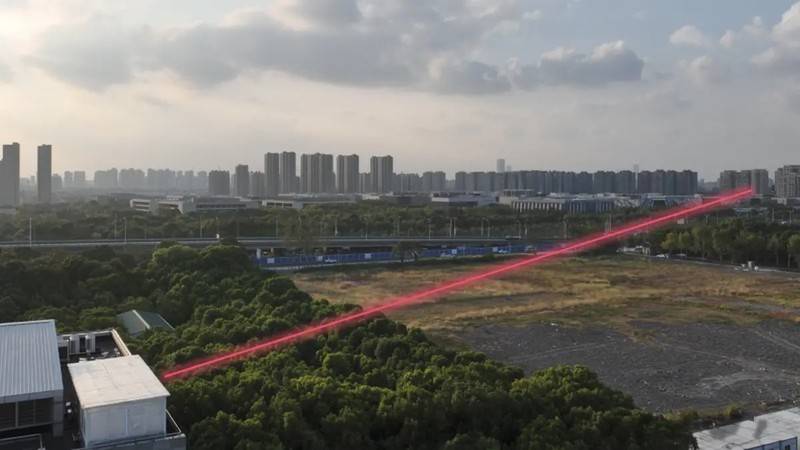 Ảnh minh họa: IE tia laser - IE.jpg