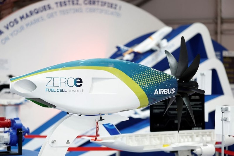 Động cơ pin nhiên liệu chạy bằng hydro Airbus ZEROe tại Triển lãm hàng không quốc tế Paris. Ảnh: Reuters dong co pin nhien lieu hydro - Reuters.jpg