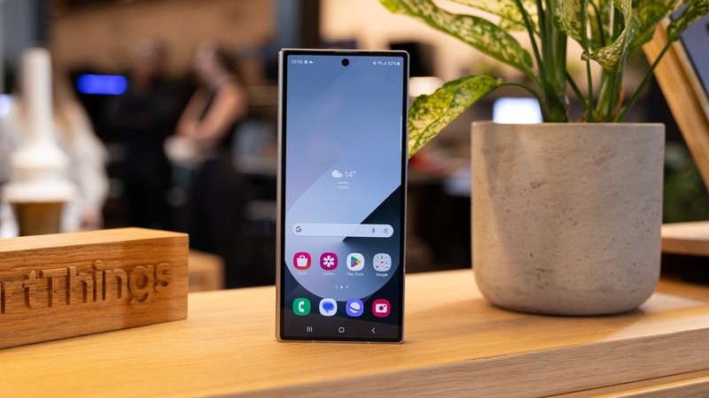 Ảnh minh họa: Phone Arena Samsung-Galaxy-Z-Fold-6.jpg
