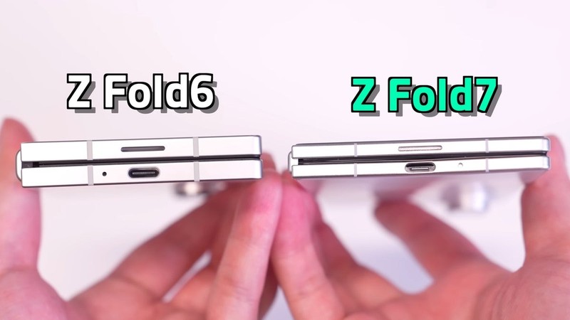 Galaxy Z Fold 6 và Z Fold 7. Ảnh: Phone Arena so sanh Z phone 6 va Z phone 7 - Phone Arena.jpg