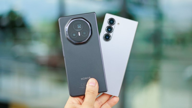 Honor Magic V5. Ảnh: Phone Arena Honor Magic V5 - Phone Arena.jpg