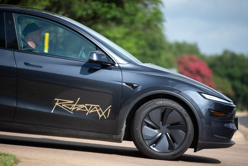 Robotaxi của Tesla. Ảnh: Mashable tesla robotaxi.jpg