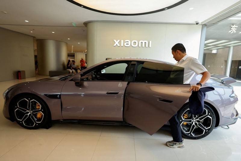 Xe Xiaomi SU7. Ảnh: Reuters Xiaomi SU7.jpg