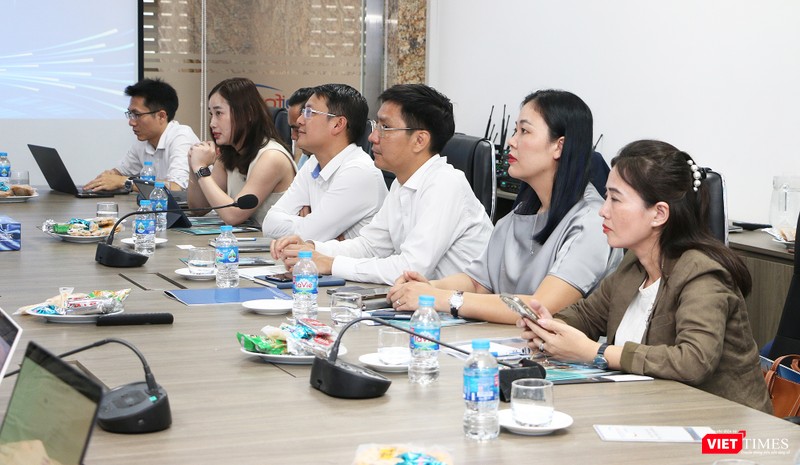 Lãnh đạo VDCA và Trung tâm DCC tại buổi làm việc vt_doan VDCA.jpg