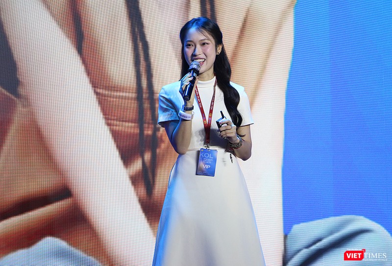 MC Khánh Vy. vt_mc khanh vy.jpg