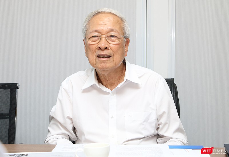GS Đỗ Trung Tá cho rằng thu hút nhân tài không thể dừng ở khẩu hiệu hay tuyên truyền vt_do trung ta.jpg