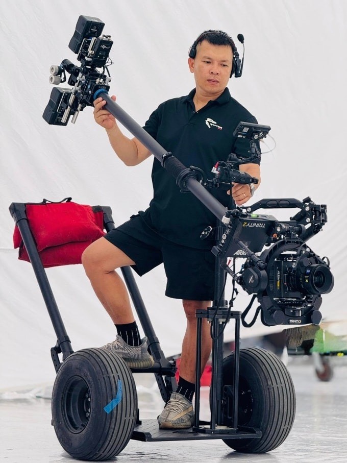 Lê Bảo Hân và thiết bị ARRI Trinity 2 Le Bao Han Arri Trinity 2.jpg