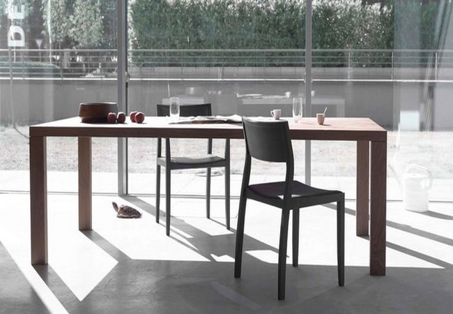 Hình ảnh mô phỏng loại bàn mới của Apple, nhưng chiều dài sẽ gấp đôi loại này (Ảnh Arco) Hình ảnh mô phỏng loại bàn mới của Apple, nhưng chiều dài sẽ gấp đôi loại này (Ảnh Arco)