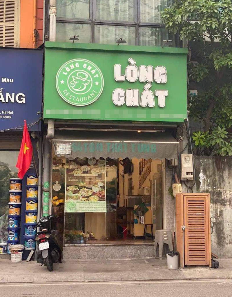 Hệ thống quán lòng se điếu gây tranh cãi với bộ lòng 40m tại Hà Nội vẫn mở cửa. Ảnh: P.T. quan-long-chat-92719.jpg