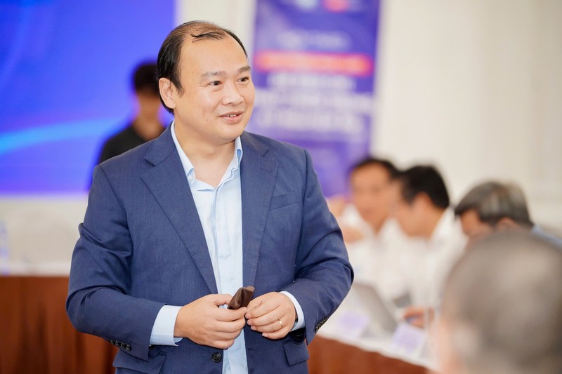 Thứ trưởng Thường trực Bộ Văn hóa, Thể thao và Du lịch Lê Hải Bình trao đổi tại Hội thảo z6606451428159_da574d5b533ca598fb2c45201d720a22.jpg