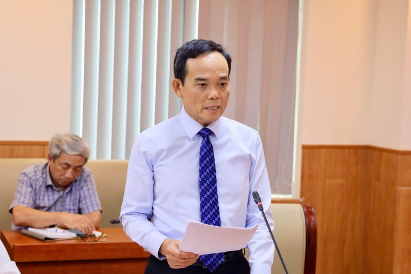 Trưởng Ban Chính sách, chiến lược Trung ương Trần Lưu Quang báo cáo tại cuộc làm việc. Ảnh: Ban Chính sách, chiến lược Trung ương IMG_8869.jpeg