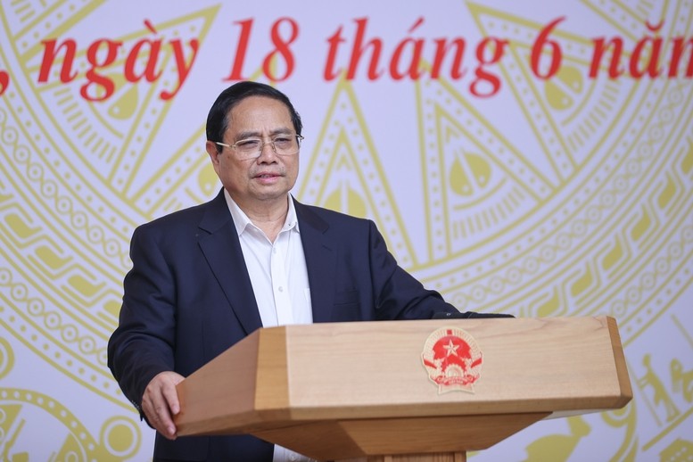 Thủ tướng Phạm Minh Chính: Tạo thuận lợi nhất cho mỗi thí sinh, tổ chức kỳ thi THPT thực sự là 'ngày hội' - Ảnh: VGP/Nhật Bắc img5891-17502479249162103997439-9451.jpg