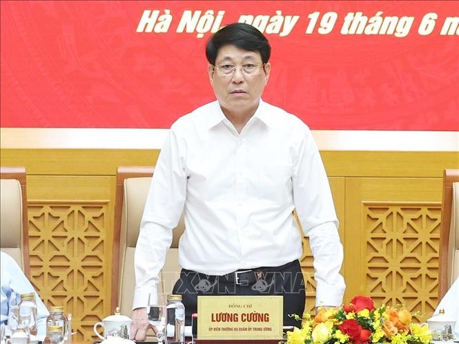 Chủ tịch nước Lương Cường phát biểu. Ảnh: Thống Nhất/TTXVN chu-tich-nuoc-190625-5123.jpg