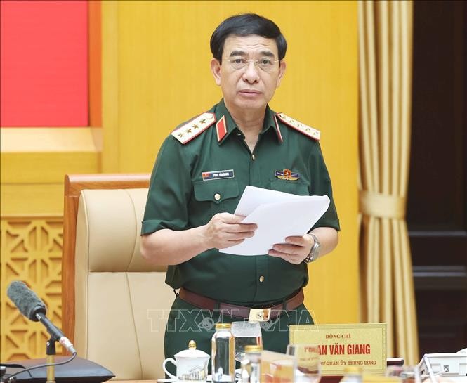 Đại tướng Phan Văn Giang, Uỷ viên Bộ Chính trị, Phó Bí thư Quân uỷ Trung ương, Bộ trưởng Bộ Quốc phòng phát biểu. Ảnh: Thống Nhất/TTXVN chu-tich-nuoc2-190625-3288.jpg