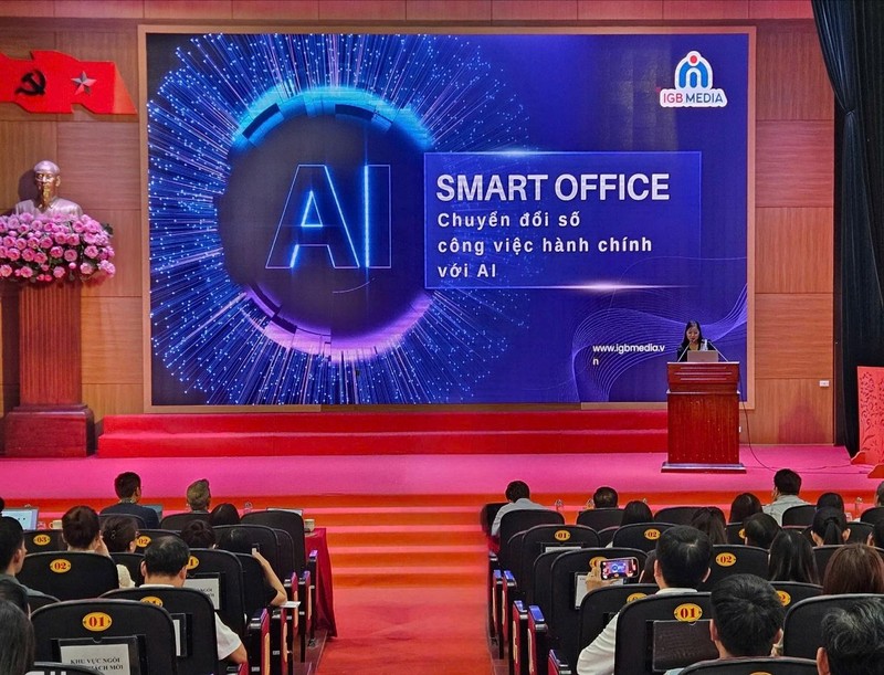 Bà Nguyễn Thị Ngọc Châm - Giám đốc Công ty Cổ phần IGB Media là người trực tiếp hướng dẫn buổi tập huấn ad-4nxedkpef5zmh3bo-uphlrj-pf1xkzfbbc4vwblwo7-cn6uiy5b5hn-a0uucwwk0cjwx7oxnocvrp1lrxmrpgcdzkp5rgkyc9g6ojnzoxf90z-n4sqyrrho-hpgdwqkk-wxmlztsx88ehtoeo3zru9w-8598.jpg