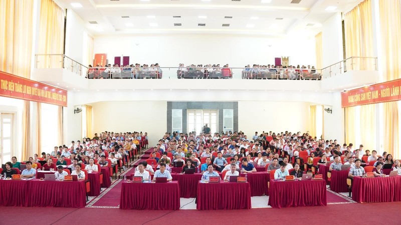Gần 500 cán bộ của 4 địa phương Quỳnh Nhai, Mường Chiên, Mường Giôn, Mường Sại tham gia buổi tập huấn ad-4nxewwk-4e6p-gx7qr91x9ivk4mpu1jotlamor1hixxhnvvfvyynoy6luyi2kpfmfxqlbv6qf7xmdcyhhhbezfgyxajbmncn2rcqpxj-mzi5k9lvlj7p8-ogjj42sg-f13voot4ct8rps24pkvyt49a0-395.jpg