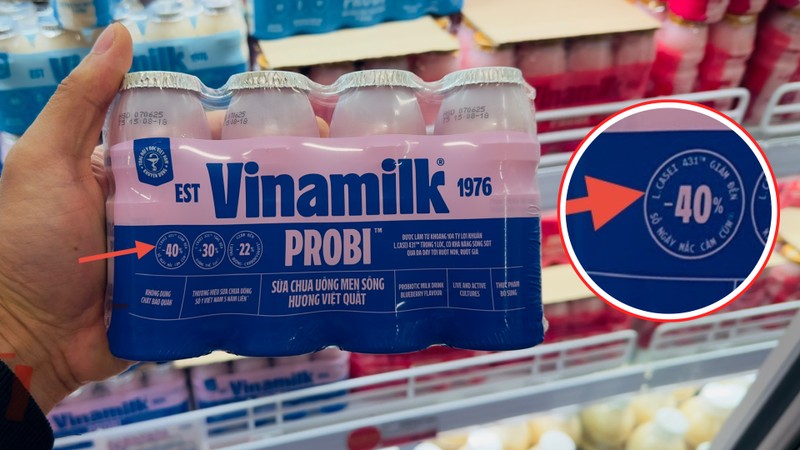 Mặt trước của lốc sữa Vinamilk gắn nhãn quảng cáo có nội dung “L.Casei giảm đến -40% số ngày mắc cảm cúm", không có chữ “Hỗ trợ”. Ảnh: Xuân Lực. probi.jpg