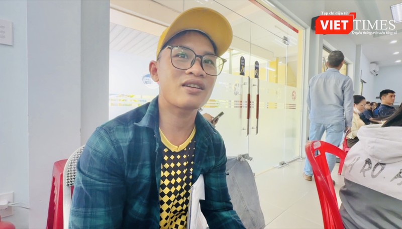 Anh Trần Bá Vũ cho biết cán bộ phường Hòa Xuân hướng dẫn rất tận tình, hồ sơ hoàn thành rất nhanh chóng IMG_0678.jpeg