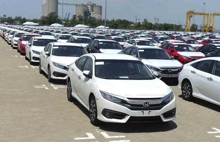 Tính đến giữa tháng 5/2024, đã có 5.483 chiếc xe 9 chỗ ngồi trở xuống cập bến Việt Nam Tính đến giữa tháng 5/2024, đã có 5.483 chiếc xe 9 chỗ ngồi trở xuống cập bến Việt Nam