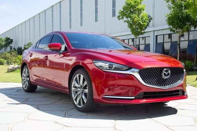 Mazda6 2.5L Signature Premium quay trở lại, giá giảm còn 874 triệu đồng