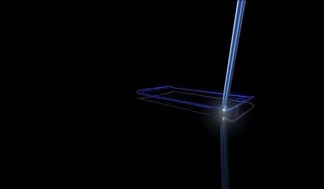 Sau 7 năm nghiên cứu và phát triển, Samsung khẳng định chiếc S-Pen trên Galaxy Note7 có độ chính xác và sự cải tiến đột phá nhất. Đồng thời, bút S-Pen được nâng cấp thêm các tính năng mới là hỗ trợ chống nước và có độ nhạy áp lực cao hơn.