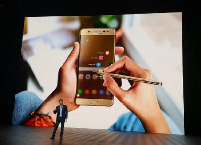 Về cấu hình, Galaxy Note7 vẫn sử dụng chip Qualcomm Snapdragon 820 (cho bản tại Mỹ) và Exynos 8890 cho một số thị trường khác, RAM dung lượng 4 GB.