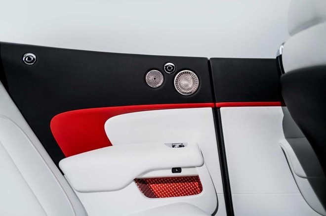 Ngắm siêu phẩm Rolls-Royce cho tín đồ thời trang ảnh 3